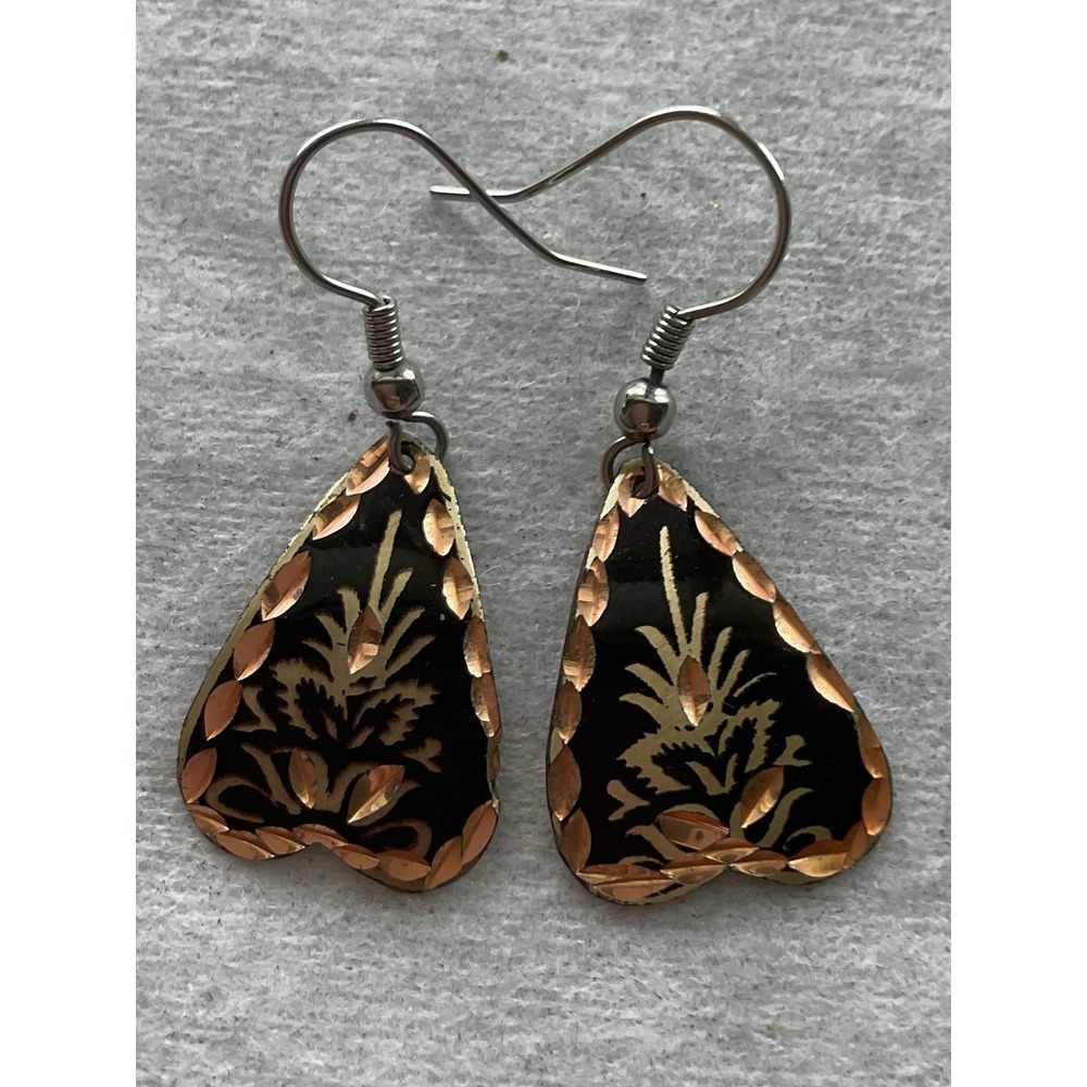 Vintage teardrop dangle earrings copper Black Enamel Etched Floral Vintage Estat